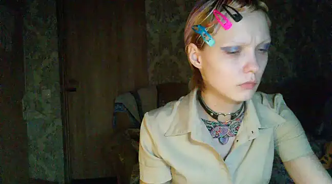 WildMissNiks online show from 4, 12, 2024