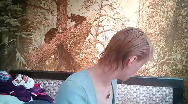 WildMissNiks online show from 21, 2, 2025