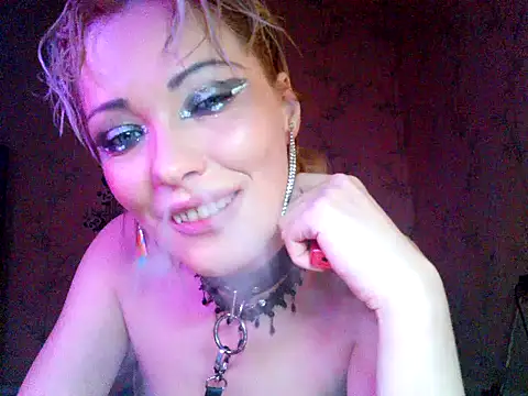 WildMissNiks online show from 30, 11, 2025