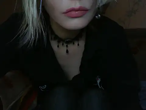 Snapshot of WildMissNiks chatting on 1, 6, 2026 WildMissNiks online show from 1, 6, 2026