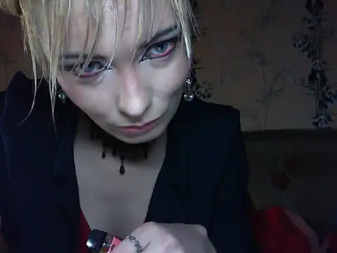 Snapshot of WildMissNiks chatting on 6, 6, 2026 WildMissNiks online show from 6, 6, 2026