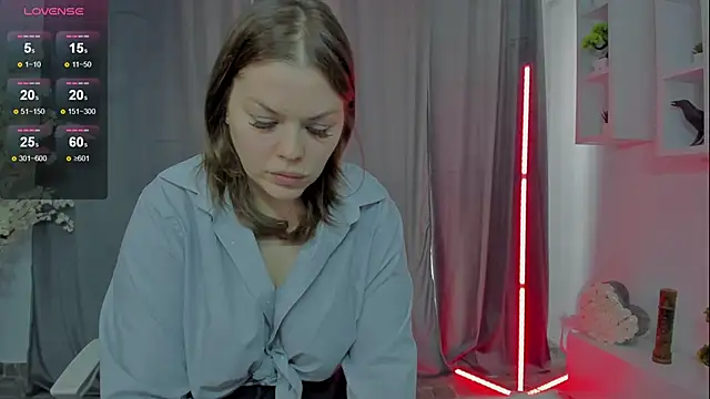 Raven Luna online show from 13, 1, 2025