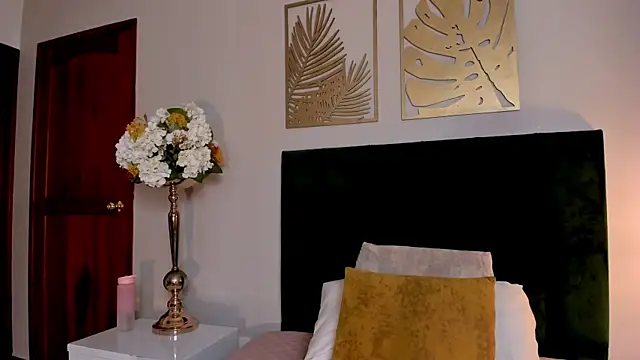 Christy Sea online show from 24, 4, 2026