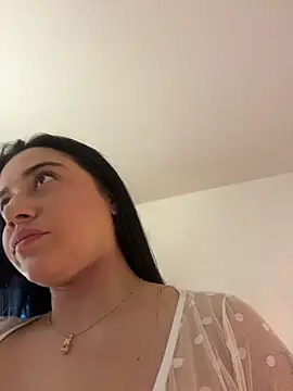 KallyMyller1 online show from 13, 4, 2026