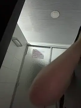 KallyMyller1 online show from 25, 4, 2026