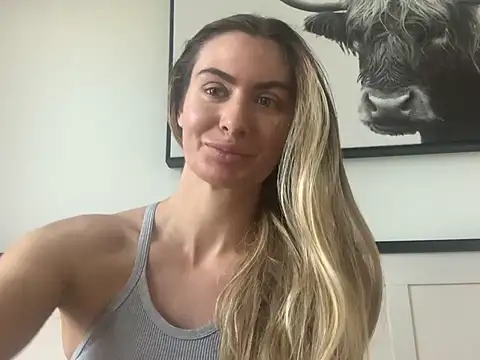 Alyssa rhoades online show from 31, 5, 2026