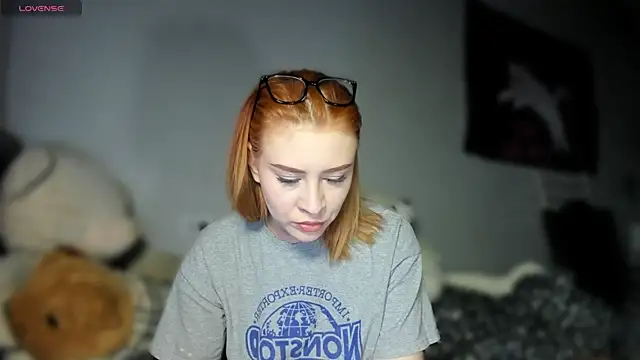 Snapshot of KindKristy chatting on 15, 5, 2026 KindKristy online show from 15, 5, 2026