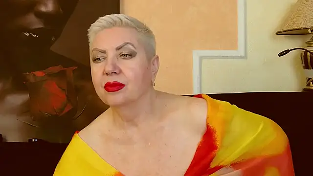 LadyPosh online show from 14, 3, 2025