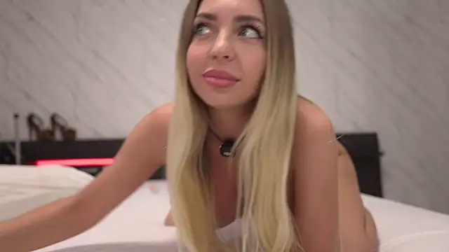 big boobs blonde online show from 21, 12, 2025