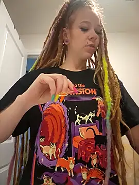 Snapshot of LucidLucy chatting on 24, 9, 2025 LucidLucy online show from 24, 9, 2025