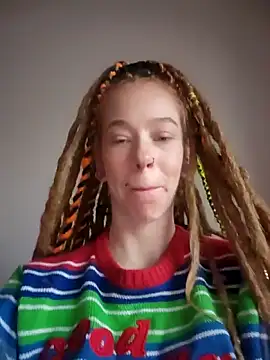 Snapshot of LucidLucy chatting on 21, 10, 2025 LucidLucy online show from 21, 10, 2025