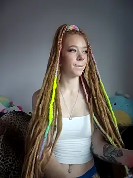 Snapshot of LucidLucy chatting on 27, 11, 2025 LucidLucy online show from 27, 11, 2025