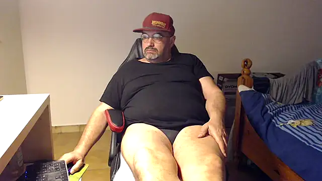 Snapshot of fraboys chatting on 15, 3, 2026 fraboys online show from 15, 3, 2026