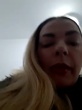 Snapshot of Dirtyfeelin chatting on 22, 3, 2026 Dirtyfeelin online show from 22, 3, 2026