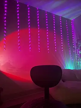 Snapshot of thebrattygoddess chatting on 12, 9, 2025 thebrattygoddess online show from 12, 9, 2025