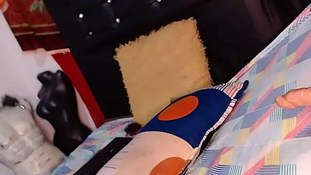 Snapshot of camilastar89 chatting on 20, 10, 2025 camilastar89 online show from 20, 10, 2025