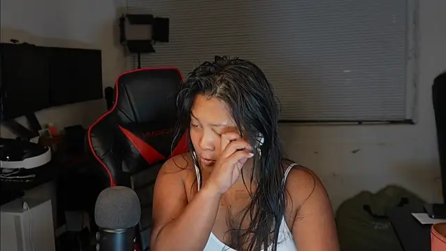 Bubbleliyah online show from 7, 1, 2026