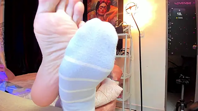 KimberlySaen online show from 23, 7, 2026