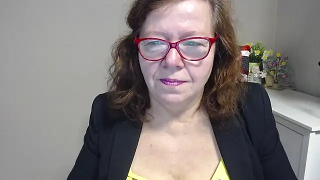 Snapshot of Adelewildx chatting on 13, 2, 2025 Adelewildx online show from 13, 2, 2025