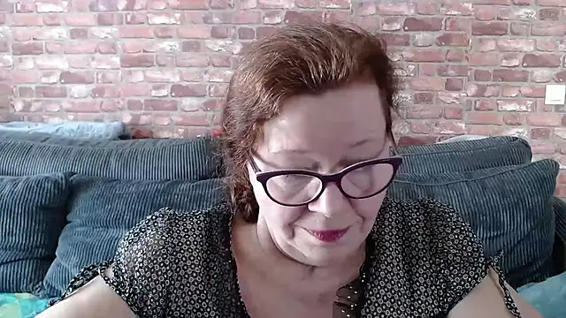 Snapshot of Adelewildx chatting on 8, 3, 2025 Adelewildx online show from 8, 3, 2025