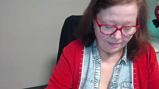 Snapshot of Adelewildx chatting on 17, 3, 2025 Adelewildx online show from 17, 3, 2025