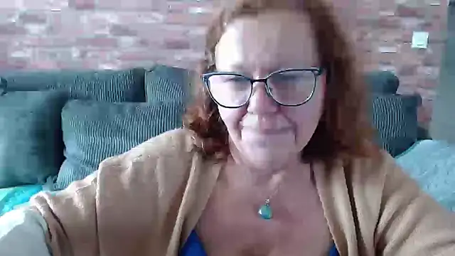 Snapshot of Adelewildx chatting on 13, 9, 2025 Adelewildx online show from 13, 9, 2025