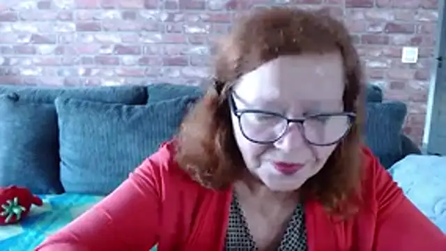 Snapshot of Adelewildx chatting on 18, 10, 2025 Adelewildx online show from 18, 10, 2025
