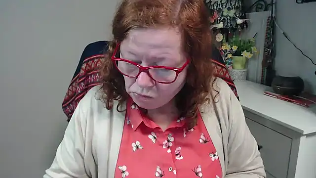 Snapshot of Adelewildx chatting on 1, 12, 2025 Adelewildx online show from 1, 12, 2025