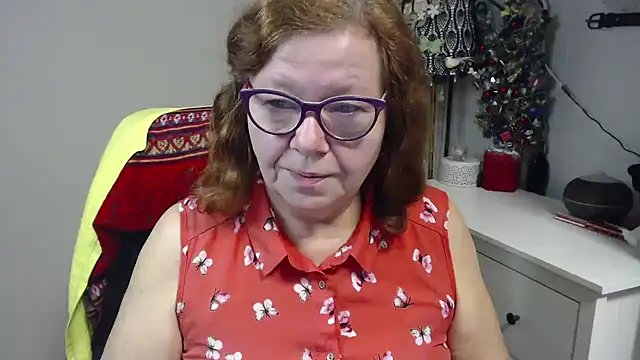 Snapshot of Adelewildx chatting on 16, 12, 2025 Adelewildx online show from 16, 12, 2025