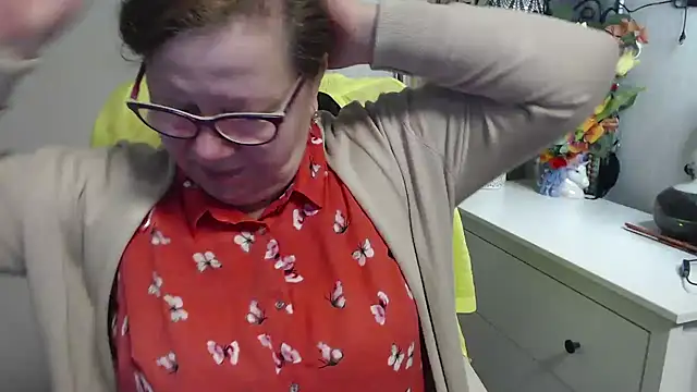 Snapshot of Adelewildx chatting on 16, 3, 2026 Adelewildx online show from 16, 3, 2026