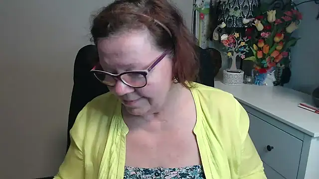 Adelewildx online show from 6, 5, 2026