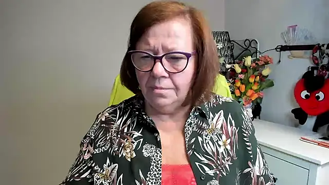 Adelewildx online show from 17, 6, 2026