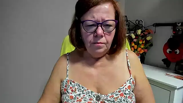 Adelewildx online show from 23, 7, 2026