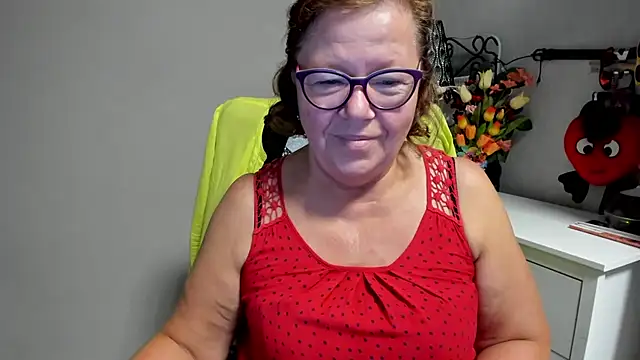 Adelewildx online show from 5, 8, 2026
