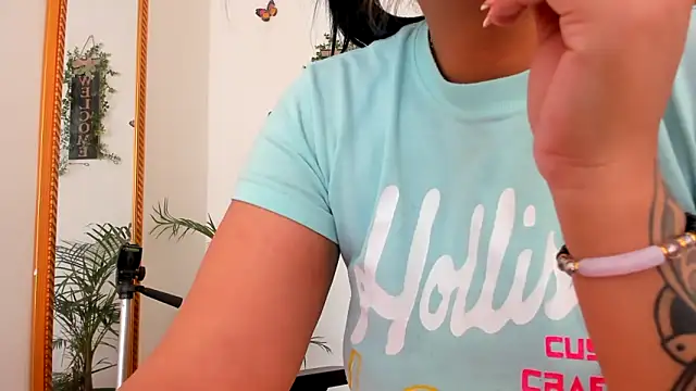 darsha sahu online show from 8, 1, 2025