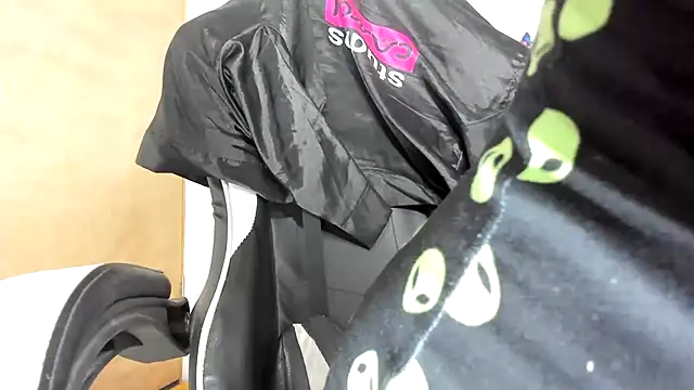 darsha sahu online show from 18, 11, 2025