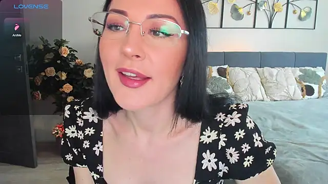 KerryCandy Girl online show from 24, 4, 2026