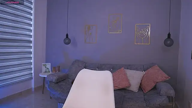 Snapshot of KylaMorrison chatting on 17, 3, 2025 KylaMorrison online show from 17, 3, 2025