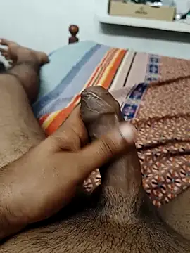 Snapshot of Dileep790 chatting on 28, 10, 2025 Dileep790 online show from 28, 10, 2025