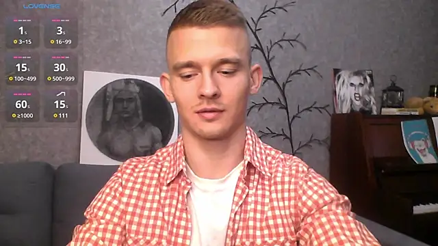 Snapshot of Marvelboy_ chatting on 20, 12, 2024 Marvelboy online show from 20, 12, 2024