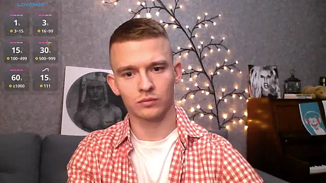 Snapshot of Marvelboy_ chatting on 22, 12, 2024 Marvelboy online show from 22, 12, 2024