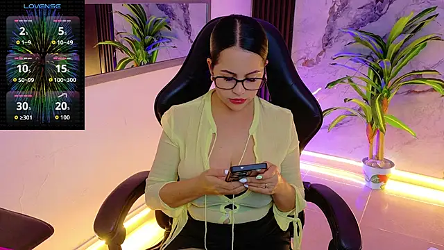 Snapshot of pamelajackson chatting on 13, 11, 2025 pamelajackson online show from 13, 11, 2025