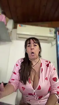 sofy alone online show from 26, 7, 2026