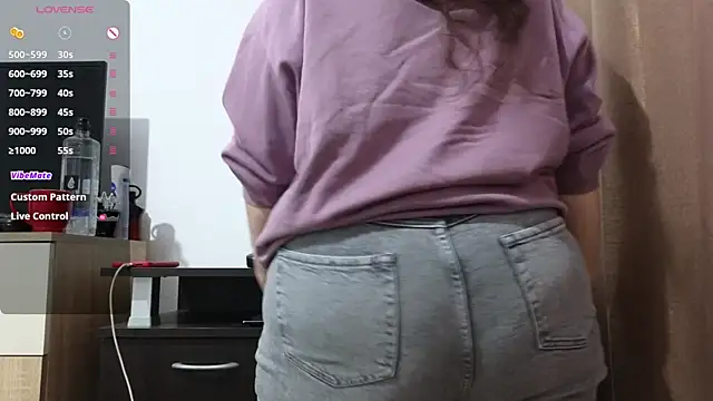 BBW MILF 4U online show from 27, 4, 2026