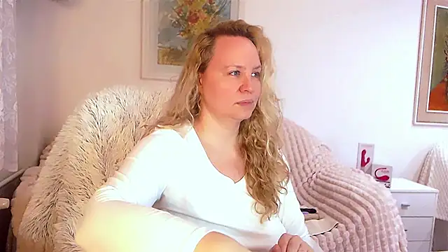 Sarah4you online show from 30, 1, 2025