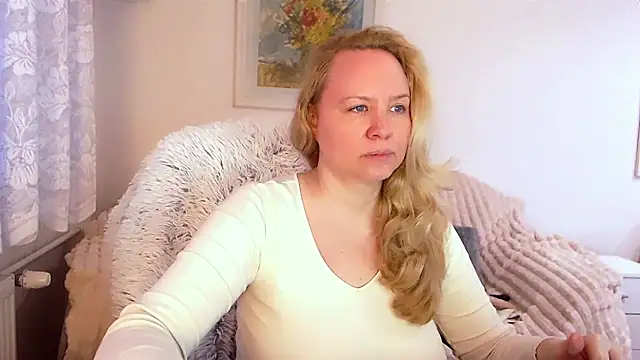 Sarah4you online show from 1, 3, 2025