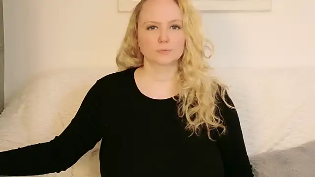 Sarah4you online show from 9, 3, 2026