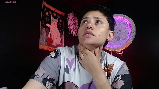 girl intense444 online show from 28, 4, 2026