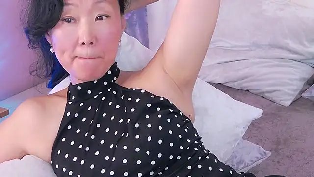 Asian legs online show from 28, 7, 2026