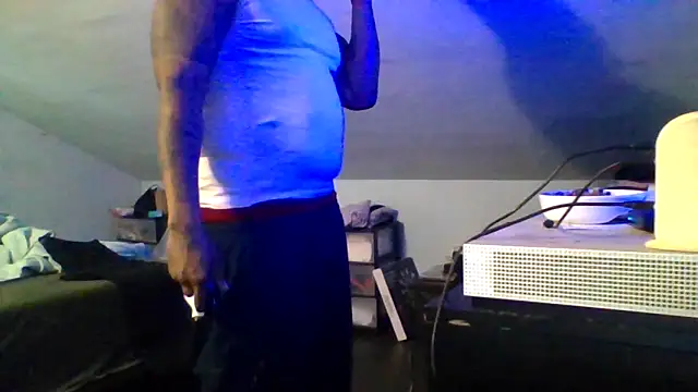 ReeferMadness59 online show from 22, 4, 2026